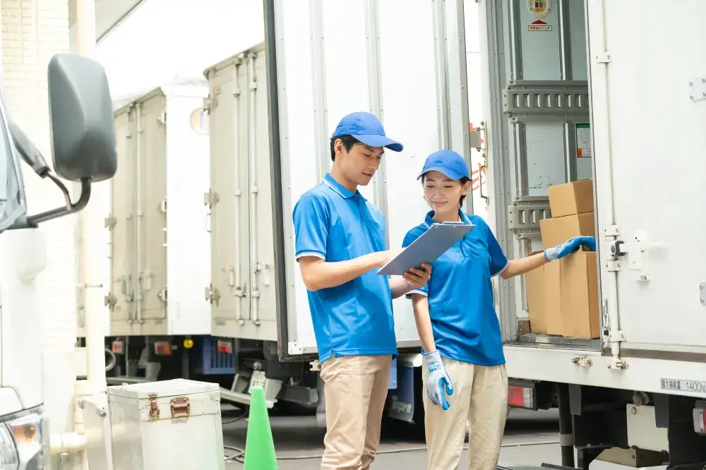 朝礼は何時から？運送業における始業のリアルなスケジュール