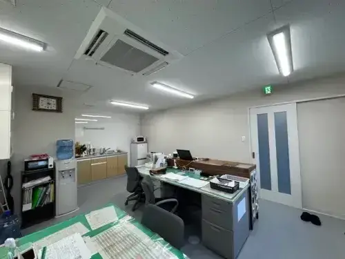 点呼場。自動点呼機器を導入していますが、点呼係も立ち会います。